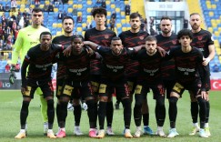 【龙八国际】吴少聪所在球队欠薪！青年联合主帅承认球队欠薪：急需付球员工资