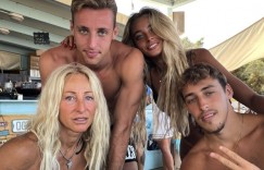 【龙八国际】评评颜值?弗拉泰西的网红妹妹ins超10万粉，准备出道当明星