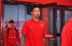 【龙八国际】记者：张琳芃当然是好球员但最近运气不行，后卫运气和运势很重要