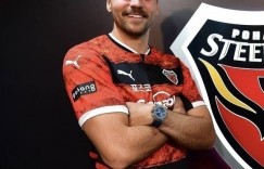 【龙八国际】津媒：中超回暖各队不再“摆烂” 泰山、申花相中高效外援射手