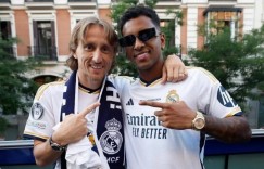 【龙八国际】老父亲的祝福?魔笛为罗德里戈庆生：24岁生日快乐，儿子?