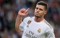 【龙八国际】约维奇父亲谈儿子将加盟佛罗伦萨：正确的选择