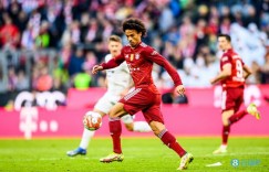 【龙八国际】德媒：萨内可能被改造踢前锋，拜仁想卖齐尔克泽但要回购权