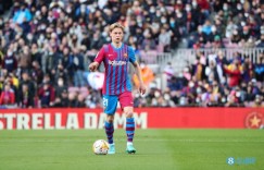 【龙八国际】巴萨总监：公平竞争机制要求我们出售球员，但德容是球队的依靠