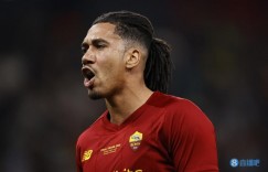 【龙八国际】斯莫林：穆帅还是那个穆帅，多年的成功铸就了他现在坚强的性格