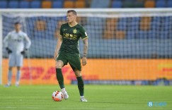 【龙八国际】梅米舍维奇：谢峰是很职业的教练，尊重奥古斯托但我只做自己