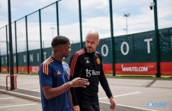 【龙八国际】范佩西：感谢马拉西亚为费耶诺德所做的，请曼联球迷一直支持他