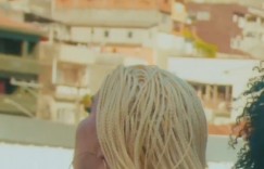 【龙八国际】太会蹭了🤣旺达在新歌MV里身穿内马尔和伊卡尔迪球衣