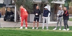 【龙八国际】图片报：穆勒、凯恩、莱默以及乌尔赖希今天组团打高尔夫球