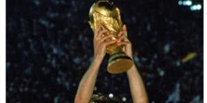 【龙八国际】多特官方悼念布雷默：他对德国足球影响巨大，安息吧安迪