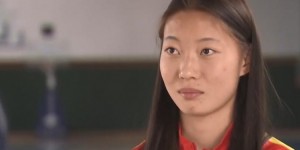 【龙八国际】佛系的中国U20女足核心，霍悦欣：平时就是待房间里写日记和看剧