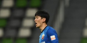 【龙八国际】徐根宝谈颜骏凌300场：希望他在国家队有出色的表现，做出贡献