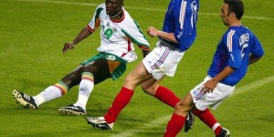 【龙八国际】02年小胜法国，塞内加尔是唯一世界杯首秀击败卫冕冠军的球队