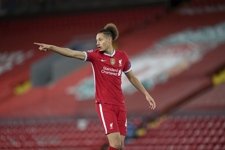 里斯-威廉姆斯:会用季前赛打动主帅 卡瓦略的水准非常棒