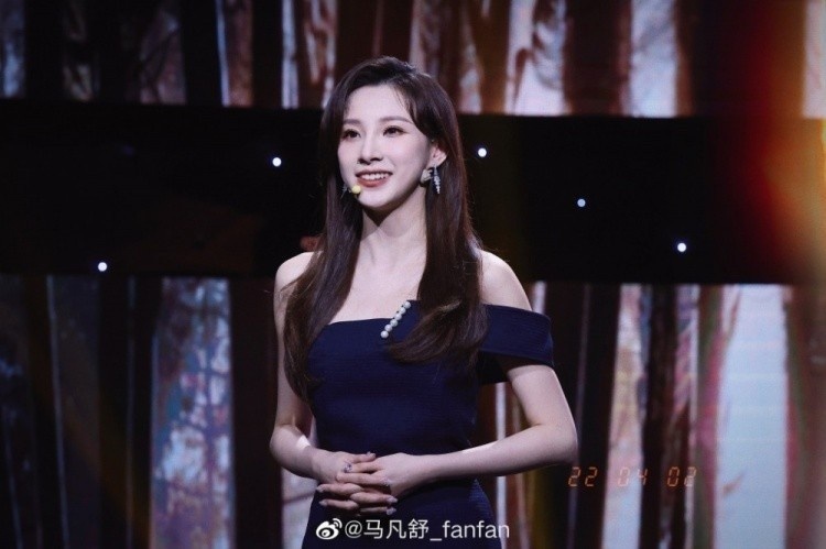 【晨聊会】你最喜欢的足球女主播是____?