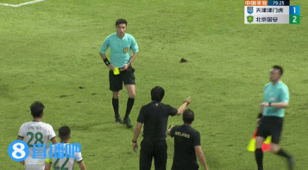 京媒:京津德比助理裁判提示主裁边线球判罚错误,但主裁没有听