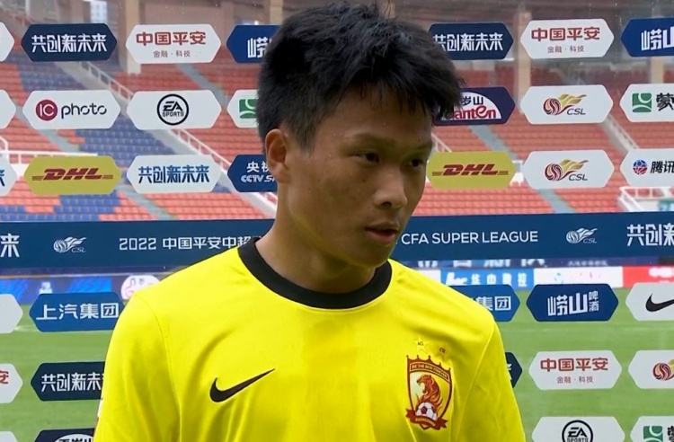 广州队小将韦所为:输球很可惜,士气方面会一场比一场更勇