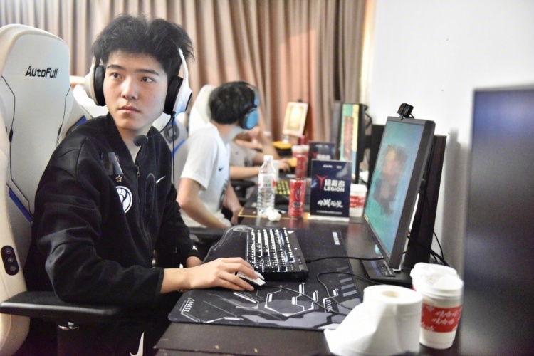 iG的重建不是很理想:遭遇队史第三次五连败