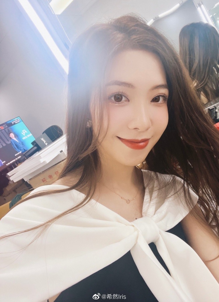 希然:这回来得及今日下班打卡