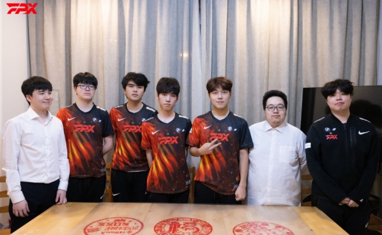 赛后群访FPX.Summit:船长如果贪心的话就是会崩掉的 不能贪心