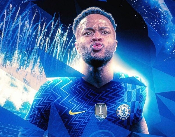 斯特林不只是快乐男孩!会跑位的他:还是欧洲杯英格兰大腿