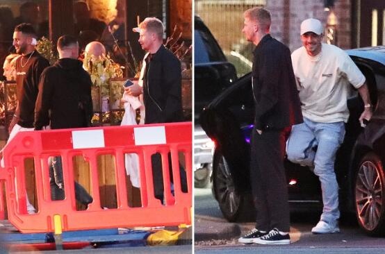 季前赛之前,德布劳内、格拉利什组织曼城队友进行了聚餐