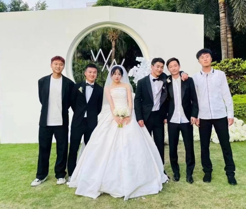 恭喜!韦世豪举办婚礼,众多鲁能95青训球员到场祝贺