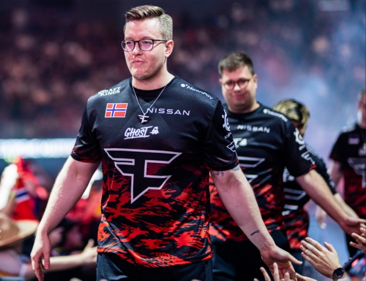 龙争虎斗!FaZe夺冠 今年与NaVi交手记录改写为3胜2负