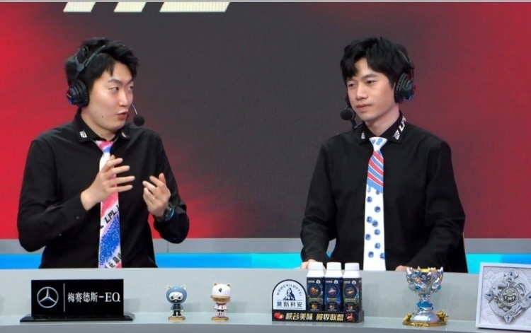 Xinyi解说不加班发博狂喜 粉丝：希望FPX比赛以后都你解说