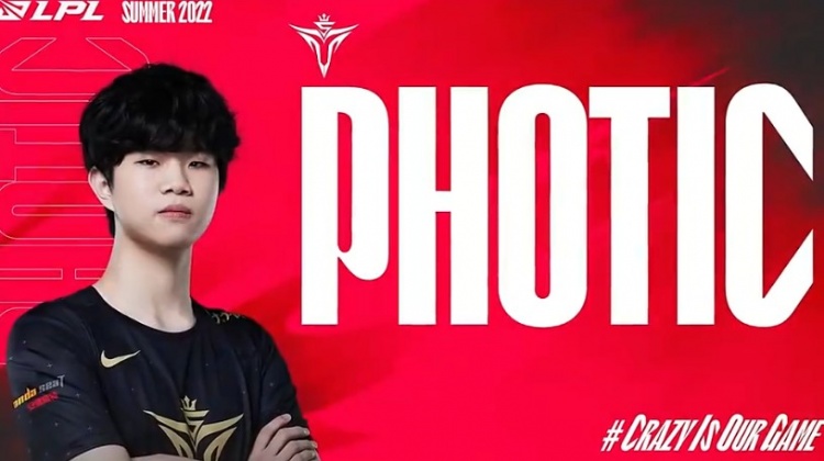 LPL官推分享Photic克格莫高光时刻:毫不畏惧,一直向前!