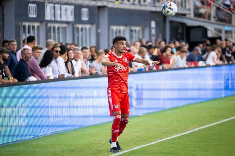 马兹拉维:拜仁是世界最佳俱乐部之一 纳帅为我描绘了最棒的愿景