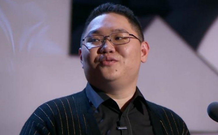 PDD：明凯是一个职业态度极其认真的人