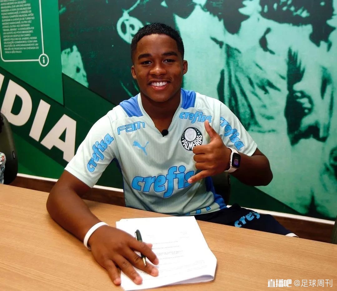 未出道便成名的16岁少年,已获所有豪门青睐