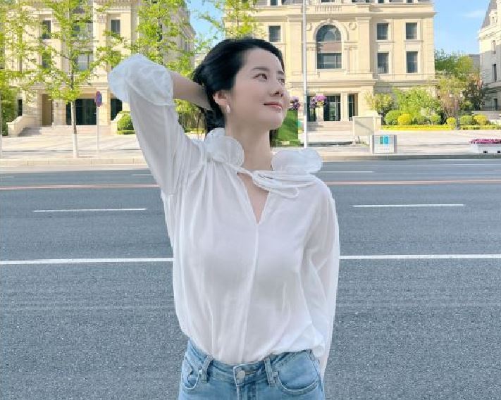 周星驰大胆用她演配角!观众看完戏后:她才是女主角吧