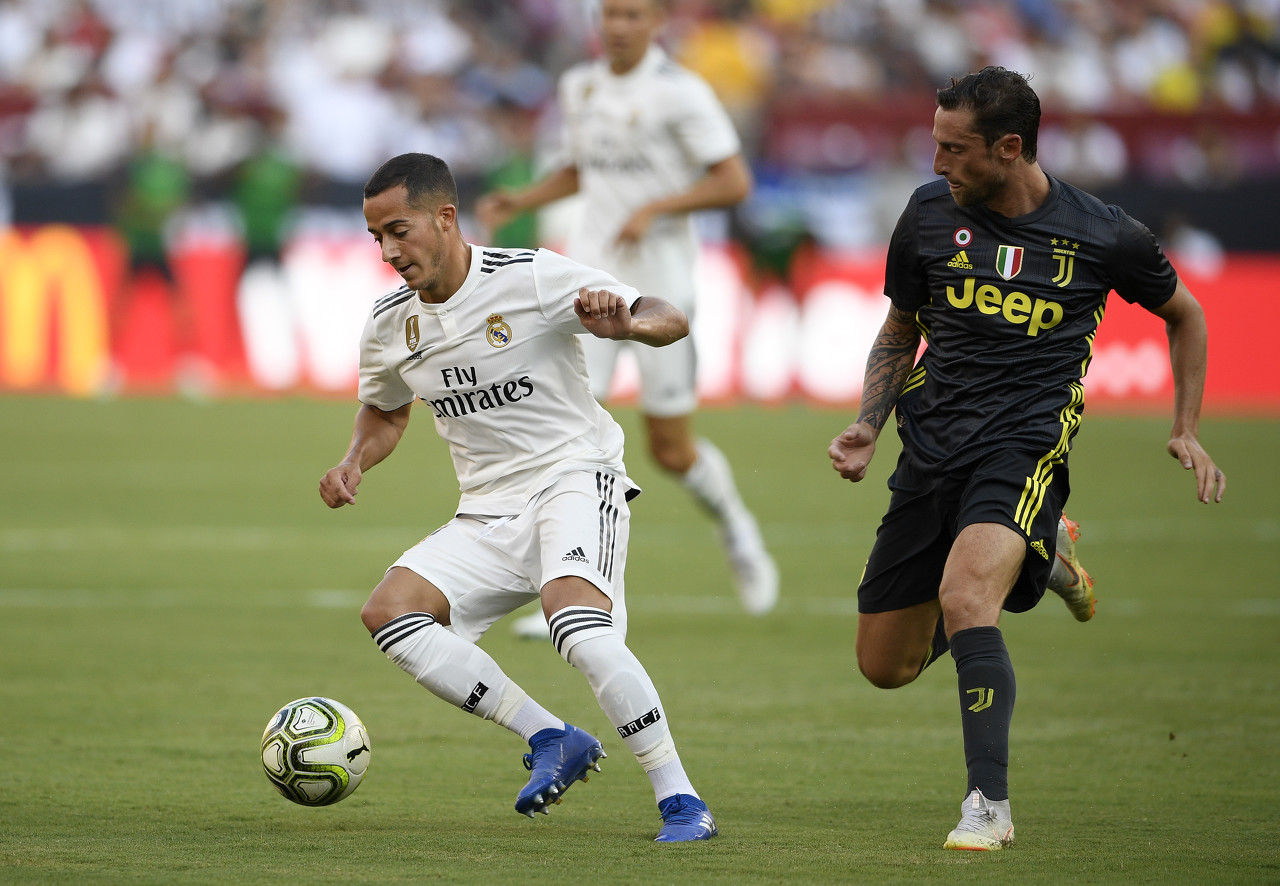 巴斯克斯:起初不喜欢边后卫位置,现在每场比赛都变得更加舒服