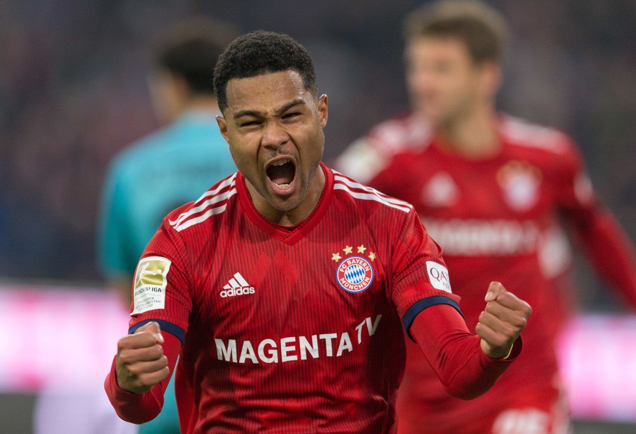 拜仁盘点格纳布里七大非凡时刻：18-19赛季最佳、单场造5球在列