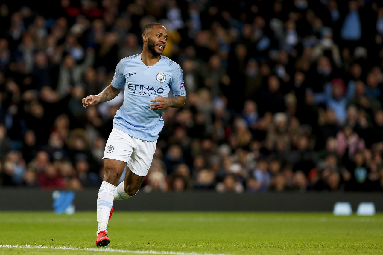 罗马诺:蓝军今日与曼城商谈签斯特林,预计费用4500万镑+浮动