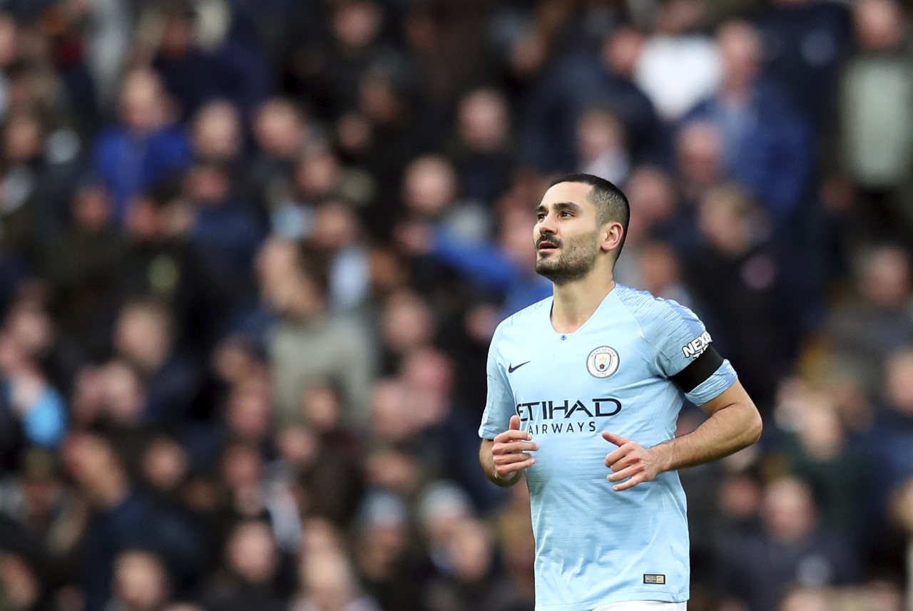 京多安:多特进行了全方位提升,没想到拜仁也有这么多引援