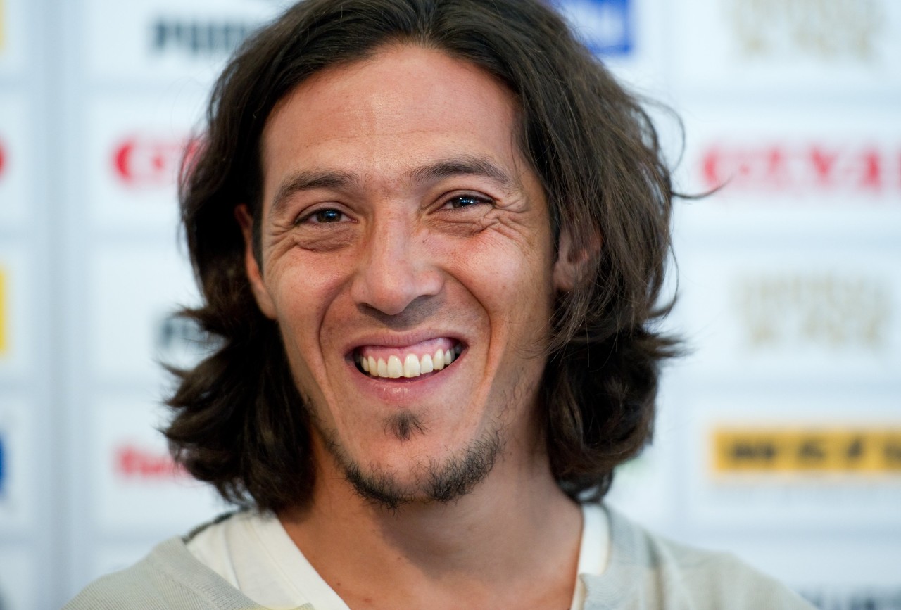 马赛官方:卡莫拉内西担任一线队助理教练