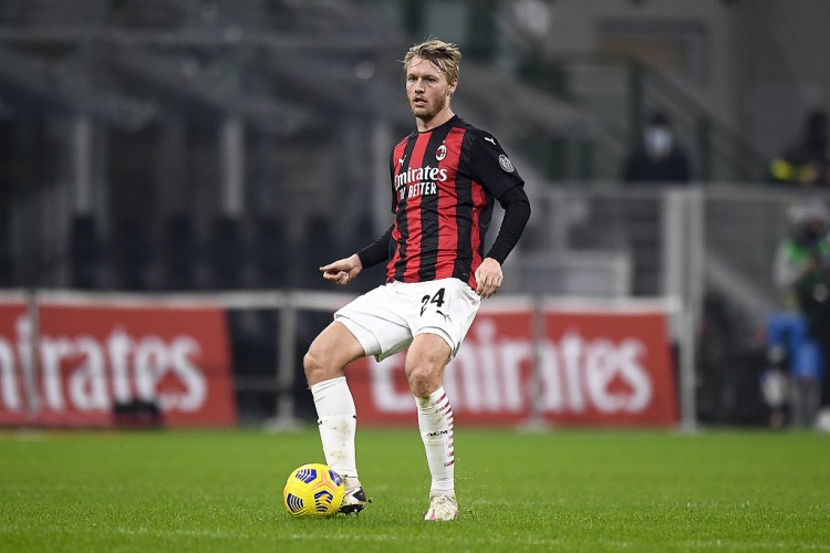 官方:克亚尔将留在米兰训练以恢复状态,不会随队去科隆