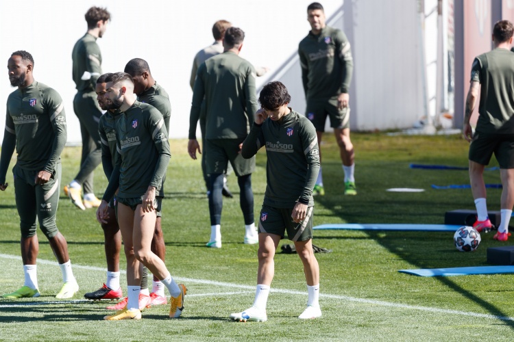 马竞公布对阵曼联大名单:格列兹曼、莫拉塔领衔