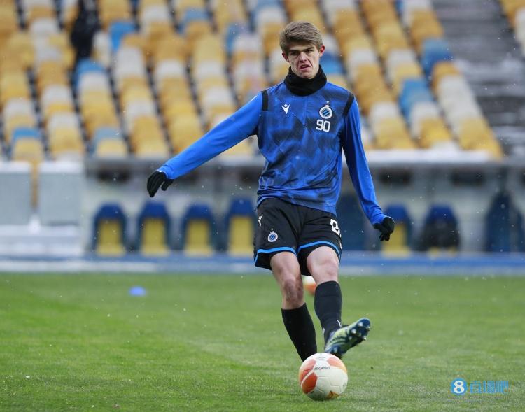 迪马:谈判进展顺利,米兰可能总价3200万欧敲定德凯特莱尔