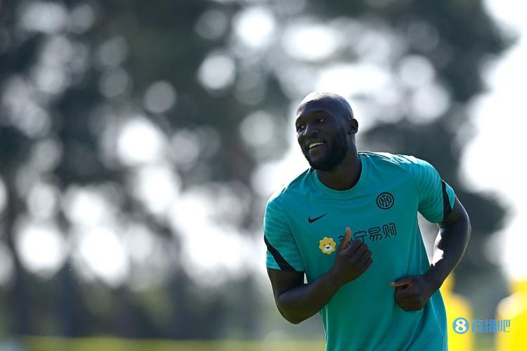 慢镜头:卢卡库希望长留国米,延长本次租期已和切尔西达协议