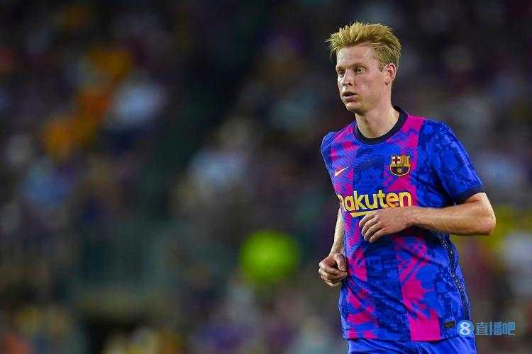 罗马诺：曼联仍未就个人条款与德容谈判，球员减薪的可能性很小