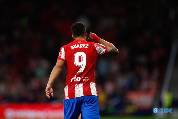 阿斯:苏亚雷斯拒费内巴切600万欧报价,米兰和蒙扎都想引进他