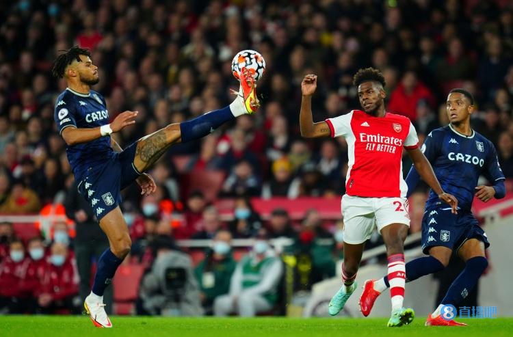 迪马：阿森纳未与亚特兰大谈妥塔瓦雷斯租借，球员将加盟马赛