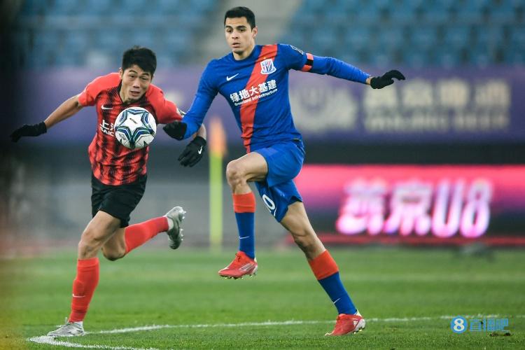 ESPN:莫雷诺可以考虑返回中超,他此前在那度过了10个赛季