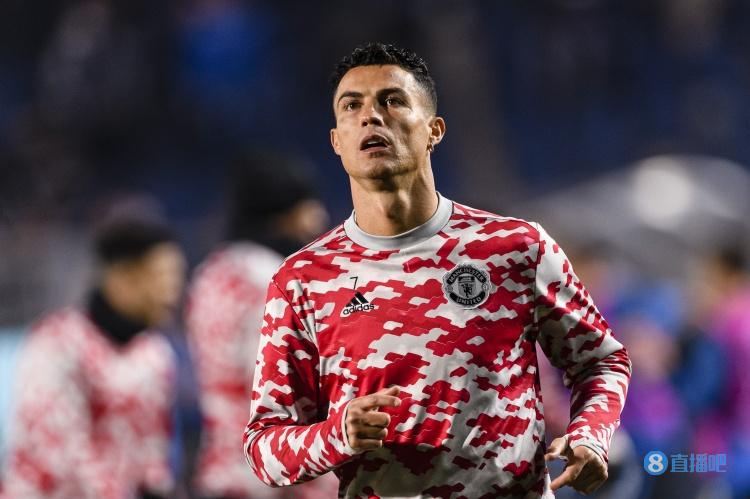 太阳报：我们曾在一月份报道过，C罗早已告知曼联没欧冠就会离开
