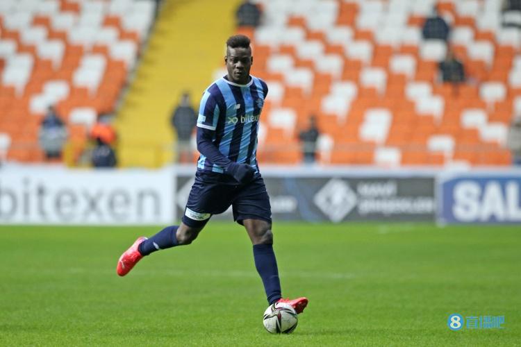 记者:巴洛特利今夏或离开土超,瑞士超锡永对他有意且完成考察