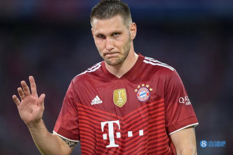 体图:聚勒曾拒绝拜仁总年薪可达1200万欧的续约报价